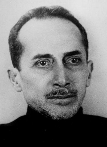 Аствацатуров Михаил Иванович (1877—1936) известный невропатолог, физиолог, один из самых выдающихся учеников Бехтерева